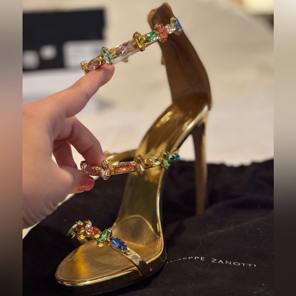 Giuseppe Zanotti South 115 Vinyl Sandals - Picture 7 of 15